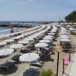 Lägenhet Garibaldi La Piazzetta