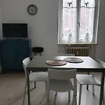 Apartment Garibaldi La Piazzetta